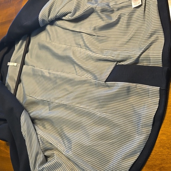 Willow & Clay Navy Lined Blazer. - Picture 7 of 7